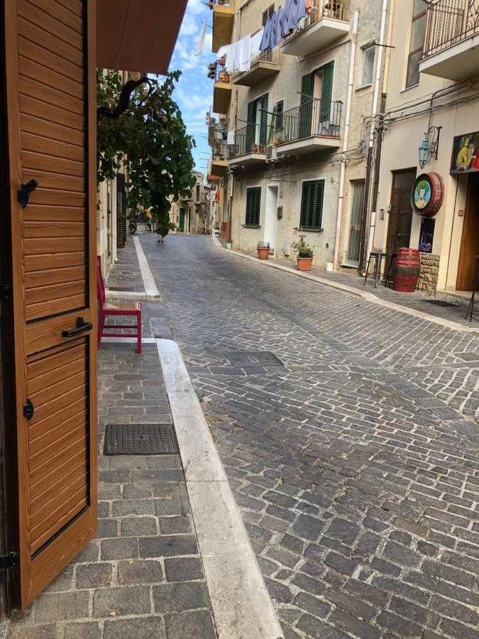 La Casetta Di Angela Sant'Ambrogio  Exteriör bild